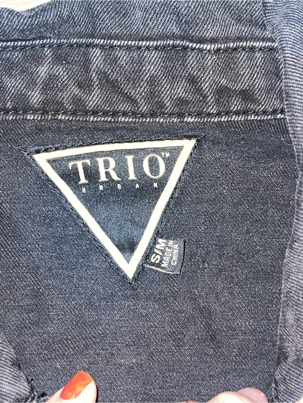 Trio Urban Blessed Virgin Mary Cropped Denim Jacket Black S/M - Picture 3 of 6